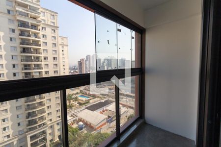 Varanda de kitnet/studio à venda com 1 quarto, 25m² em Pompeia, São Paulo