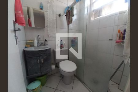 Banheiro de apartamento para alugar com 1 quarto, 30m² em Itararé, São Vicente