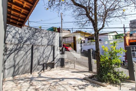 Vista da Sala de casa para alugar com 2 quartos, 200m² em Vila Sao Jorge, Barueri