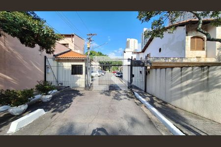 Casa à venda com 3 quartos, 220m² em Vila Independencia, São Paulo