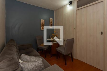 Sala de apartamento à venda com 2 quartos, 45m² em Protásio Alves, Porto Alegre