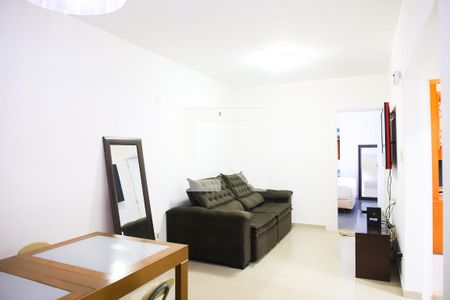 sala de casa para alugar com 4 quartos, 110m² em Conjunto Residencial Butantã, São Paulo