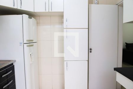 cozinha de casa para alugar com 4 quartos, 110m² em Conjunto Residencial Butantã, São Paulo