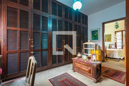 Casa para alugar com 190m², 3 quartos e 2 vagas Casa para alugar com 190m², 3 quartos e 2 vagasQuarto 2 - Closet