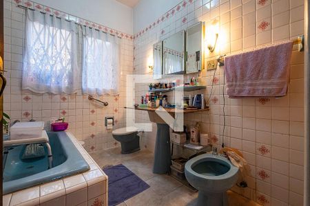 Casa para alugar com 190m², 3 quartos e 2 vagas Casa para alugar com 190m², 3 quartos e 2 vagasBanheiro