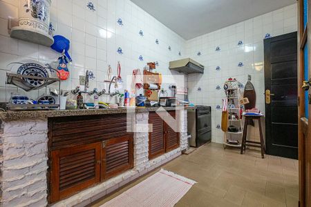 Casa para alugar com 190m², 3 quartos e 2 vagas Casa para alugar com 190m², 3 quartos e 2 vagasCozinha