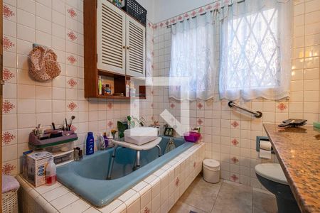 Casa para alugar com 190m², 3 quartos e 2 vagas Casa para alugar com 190m², 3 quartos e 2 vagasBanheiro