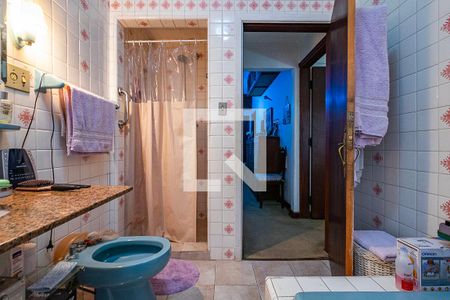 Casa para alugar com 190m², 3 quartos e 2 vagas Casa para alugar com 190m², 3 quartos e 2 vagasBanheiro