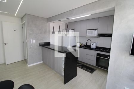 Sala / Cozinha de apartamento à venda com 2 quartos, 57m² em Vila Aurora (zona Norte), São Paulo