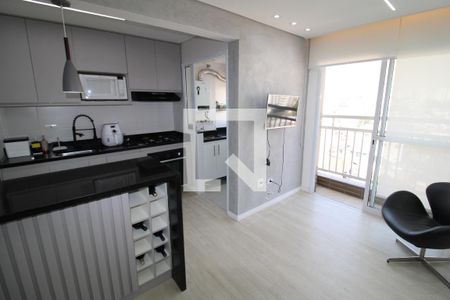 Sala / Cozinha de apartamento à venda com 2 quartos, 57m² em Vila Aurora (zona Norte), São Paulo