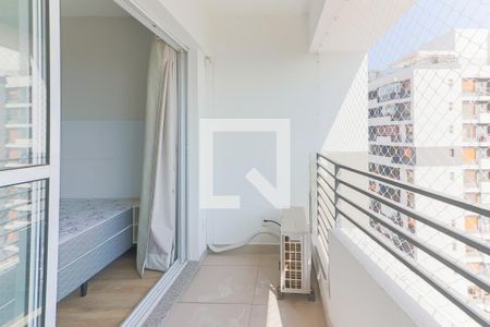 Varanda de kitnet/studio à venda com 1 quarto, 25m² em Butantã, São Paulo