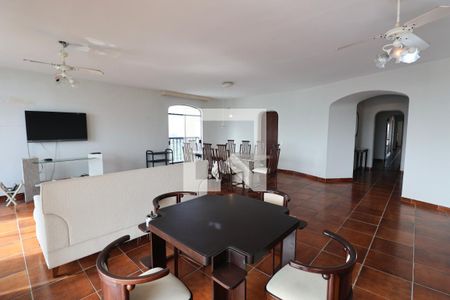 Sala de apartamento para alugar com 4 quartos, 335m² em Pitangueiras, Guarujá