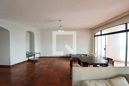 Sala de apartamento para alugar com 4 quartos, 335m² em Pitangueiras, Guarujá