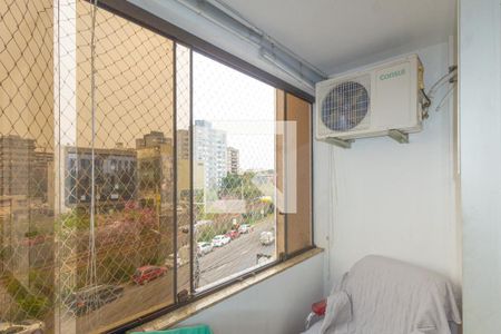 Sacada da Sala de apartamento à venda com 1 quarto, 63m² em Centro, Canoas