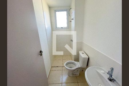 Banheiro de apartamento à venda com 2 quartos, 47m² em Jk, Contagem