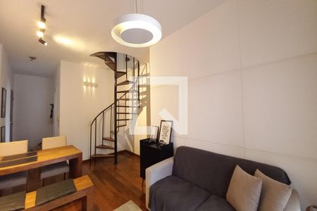 Sala de apartamento à venda com 1 quarto, 130m² em Cambuí, Campinas