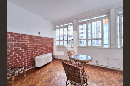 Sala de estar  de apartamento à venda com 3 quartos, 143m² em Botafogo, Rio de Janeiro