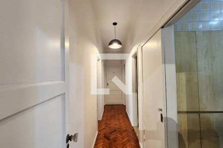 Corredor de apartamento à venda com 3 quartos, 150m² em Botafogo, Rio de Janeiro