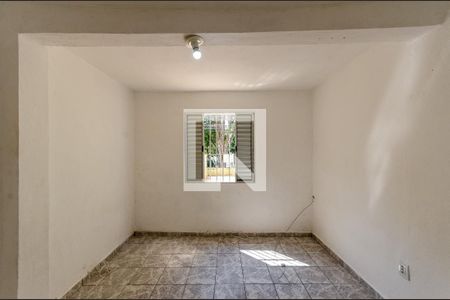 Sala/Quarto de casa para alugar com 1 quarto, 35m² em Vila Herminia, São Paulo