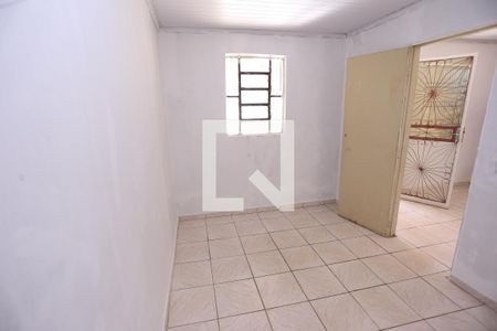 Quarto de casa para alugar com 3 quartos, 80m² em Ceilândia Norte (ceilândia), Brasília