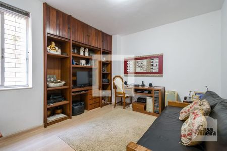 quarto  de apartamento para alugar com 4 quartos, 180m² em Santa Lúcia, Belo Horizonte