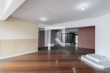 Sala de casa para alugar com 7 quartos, 500m² em Jardim Pinhal, Guarulhos