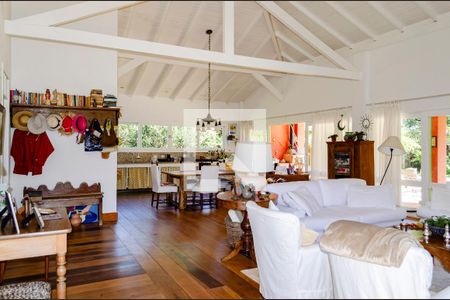 Casa Grande: Sala + Cozinha de casa para alugar com 4 quartos, 300m² em São João do Rio Vermelho, Florianópolis