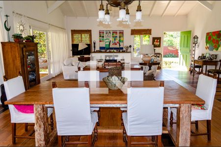 Casa Grande: Sala + Cozinha de casa para alugar com 4 quartos, 300m² em São João do Rio Vermelho, Florianópolis