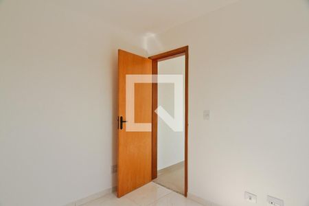 Quarto 2 de kitnet/studio para alugar com 2 quartos, 40m² em Jardim Mangalot, São Paulo