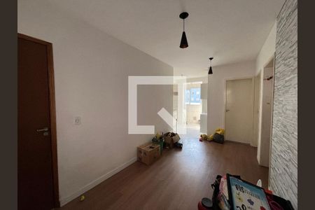 Sala de apartamento para alugar com 2 quartos, 48m² em Jardim Casa Branca, Suzano