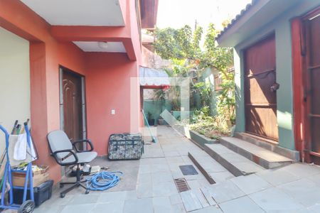 Casa à venda com 408m², 4 quartos e 2 vagas Casa à venda com 408m², 4 quartos e 2 vagasGaragem