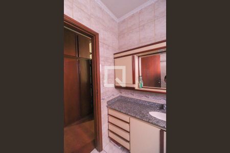 Casa à venda com 408m², 4 quartos e 2 vagas Casa à venda com 408m², 4 quartos e 2 vagasSuíte 2