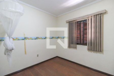 Casa à venda com 408m², 4 quartos e 2 vagas Casa à venda com 408m², 4 quartos e 2 vagasQuarto 4