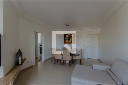 Apartamento para alugar com 81m², 2 quartos e 1 vagaSala