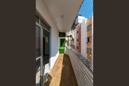 Varanda da Sala de apartamento para alugar com 3 quartos, 90m² em Caiçara-adelaide, Belo Horizonte