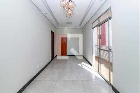 Sala de apartamento para alugar com 3 quartos, 90m² em Caiçara-adelaide, Belo Horizonte