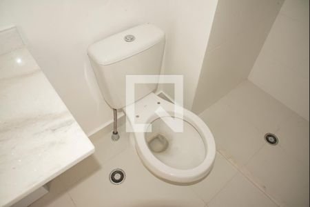 Banheiro de kitnet/studio à venda com 1 quarto, 26m² em Mirandópolis, São Paulo