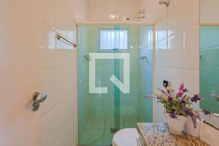 Casa de condomínio à venda com 560m², 5 quartos e 6 vagas Casa de condomínio à venda com 560m², 5 quartos e 6 vagasBanheiro/Suíte 5