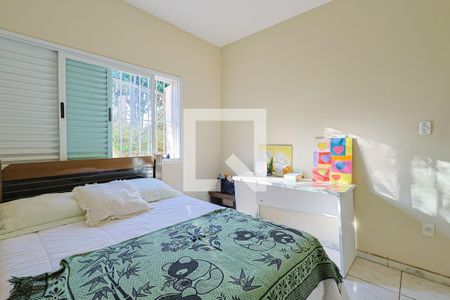 Casa de condomínio à venda com 560m², 5 quartos e 6 vagas Casa de condomínio à venda com 560m², 5 quartos e 6 vagasSuíte 5