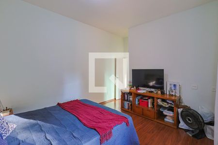 Casa de condomínio à venda com 560m², 5 quartos e 6 vagas Casa de condomínio à venda com 560m², 5 quartos e 6 vagasSuíte 1