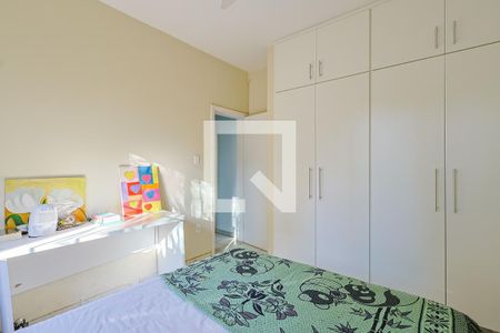 Casa de condomínio à venda com 560m², 5 quartos e 6 vagas Casa de condomínio à venda com 560m², 5 quartos e 6 vagasSuíte 5