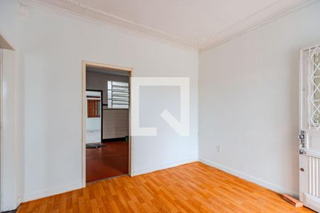 Casa à venda com 121m², 3 quartos e 2 vagasSala