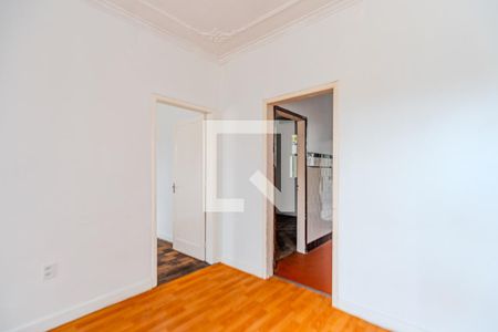 Sala de casa à venda com 3 quartos, 121m² em Teresópolis, Porto Alegre