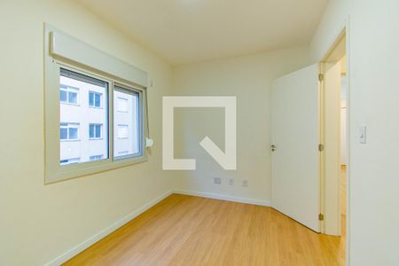 Quarto de apartamento para alugar com 2 quartos, 56m² em Marechal Rondon, Canoas