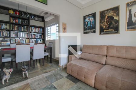 Casa à venda com 230m², 3 quartos e 3 vagasSala