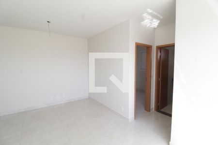 Sala de apartamento para alugar com 2 quartos, 43m² em Laranjeiras, Uberlândia