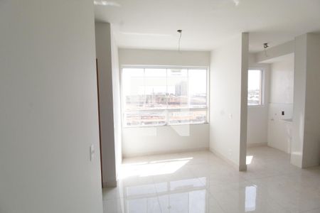 Sala de apartamento para alugar com 2 quartos, 43m² em Laranjeiras, Uberlândia