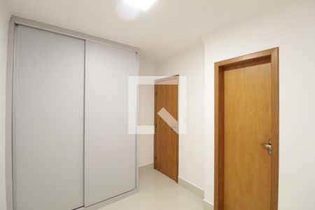 Suite de apartamento à venda com 2 quartos, 70m² em Jardim Atlântico, Belo Horizonte