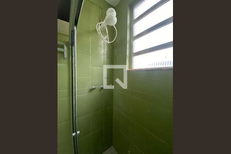 Banheiro de apartamento à venda com 1 quarto, 30m² em Catete, Rio de Janeiro