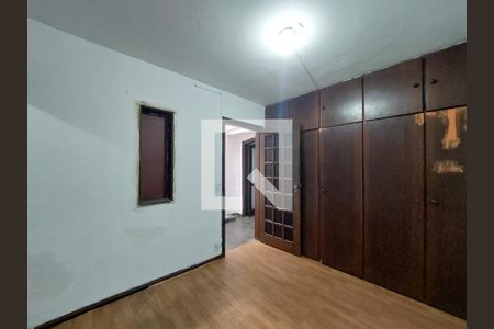 Quarto 1 de casa para alugar com 3 quartos, 100m² em Socorro, São Paulo